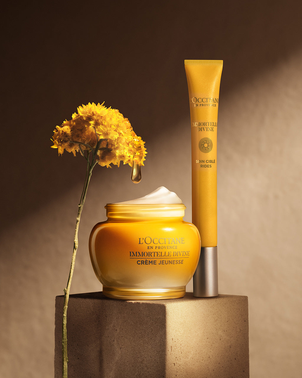 Ciljana njega protiv bora Immortelle Divine