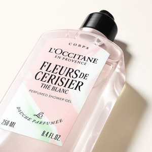 Fleurs de Cerisier Thé Blanc perfumed shower gel 